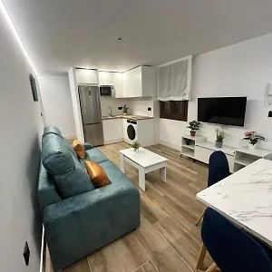 1ª Planta D Juan Robledo En Centro Ciudad, Andújar